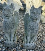 PAIR OF GRIFFIN STONEWORK GARDEN FEATURES, HEIGHT 60CM.