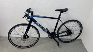 BOARDMAN SPORT 18 SPEED ROAD BIKE WITH HYDRAULIC DISK BRAKES.