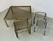 A GROUP OF GLASS TOP OCCASIONAL FURNITURE TO INCLUDE LARGE SQUARE COFFEE TABLE,