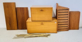 A MULTI SECTION MID CENTURY TEAK LADDERAX UNIT.