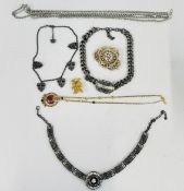 A GROUP OF BUTLER & WILSON COSTUME JEWELLERY (SEVEN ITEMS TO INCLUDE NECKLACES, BROOCHES,