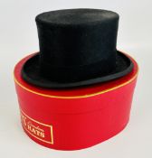 A CHRISTY'S GENT'S TOP HAT & BOX.