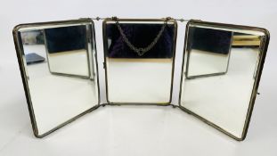 A TRIPLE PLATE TRAVELLING TOILET MIRROR.