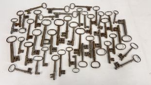 A GROUP OF 45 ASSORTED ANTIQUE KEYS.