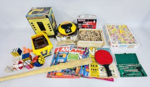 2 X BOXES OF VINTAGE GAMES AND TOYS TO INCLUDE MICRO HOPPER TAIYO RADIO CONTROL CAR (BOXED),