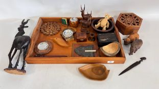 WOODEN TRAY CONTAINING ASSORTED WOODEN AND TREEN ITEMS TO INCLUDE ANIMAL STUDIES, BOXES, DISHES,