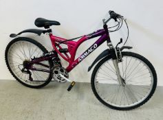 AN AMMACO PARIS 24 SPEED GIRL'S BIKE.