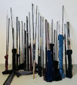 A BUNDLE OF 25 ASSORTED GENERAL COARSE RODS.
