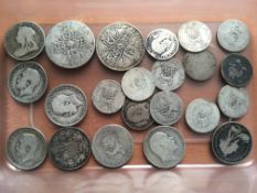 COINS: TUB WITH PRE 1920 SILVER, FACE VALUE APPROX 90p, WEIGHT APPROX 95g.
