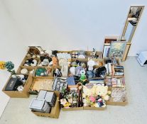 25 X BOXES OF HOUSEHOLD SUNDRIES TO INCLUDE CUT GLASS AND DECANTERS,
