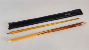 CASED RILEY SNOOKER CUE.