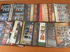 GB: FILE BOX WITH ROYAL MAIL 'SMILER' AND 'COLLECTOR' SHEETS 2007-2021, A FEW DUPLICATES.