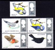 GB: 1966 BIRDS BLOCK OF FOUR WITH RED BROWN OMMITTED (ROBIN AND BLACKBIRD LEGS),