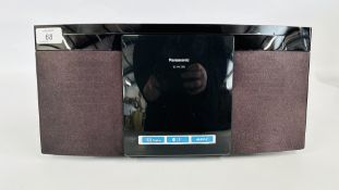 PANASONIC SC-HC195 CD / RADIO WITH INSTRUCTIONS AND REMOTE - SOLD AS SEEN.