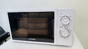 MONTPELLIER MICROWAVE - SOLD AS SEEN.
