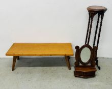 A REPRODUCTION HARDWOOD PLANT STAND WITH CANDY TWIST SUPPORTS.