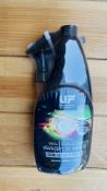 28 X AS NEW BOTTLE OF ULTIMATE FINISH WATERLESS WASH AND WAX.