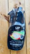 28 X AS NEW BOTTLE OF ULTIMATE FINISH WATERLESS WASH AND WAX.