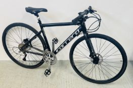 CARRERA HYBRID 27 SPEED ROAD BIKE, WITH HYDRAULIC BRAKES.