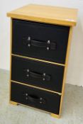 A MODERN LIGHT OAK FINISH 3 DRAWER TOWER STYLE CHEST WITH BROWN FAUX LEATHER DRAWER FRONTS,