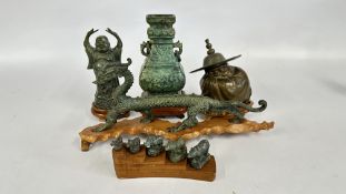 A REPRODUCTION BRONZED BUDDHA FIGURE WITH HAND ALOFT HEIGHT INCLUDING STAND 20CM,