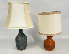 A MID CENTURY GLAZED ORANGE LAMP BASE AND SHADE + A FURTHER MID CENTURY PLASTER EXAMPLE IN THE