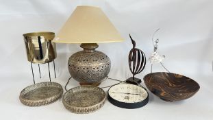 AN IMPRESSIVE PERSIAN STYLE OPEN WORK METAL CRAFT LAMP ALONG WITH A PAIR OF SIMILAR CIRCULAR TRAYS,