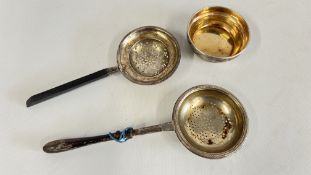A SILVER TEA STRAINER AND STAND BIRMINGHAM 1996 MAKER LJM + A FURTHER SILVER STRAINER BIRMINGHAM