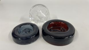 A MATS JOHANSSON KOSTA PAPERWEIGHT, KOSTA BODA ERIK HOGLUND SCULPTURE AND ONE OTHER.