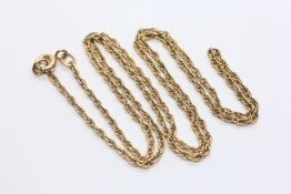 A FINE LINK NECKLACE MARKED 9K, L 41CM.
