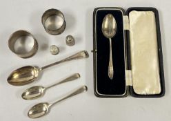 A GROUP OF SILVER TO INCLUDE A CASED SILVER CHRISTENING SPOON,