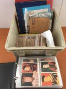 EPHEMERA: PLASTIC TUB WITH TRADE CARDS, CIGARETTE CARDS, A FEW BANKNOTES, POSTCARDS,
