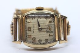 A VINTAGE 1940's HAMILTON GOLD PLATED WRIST WATCH,