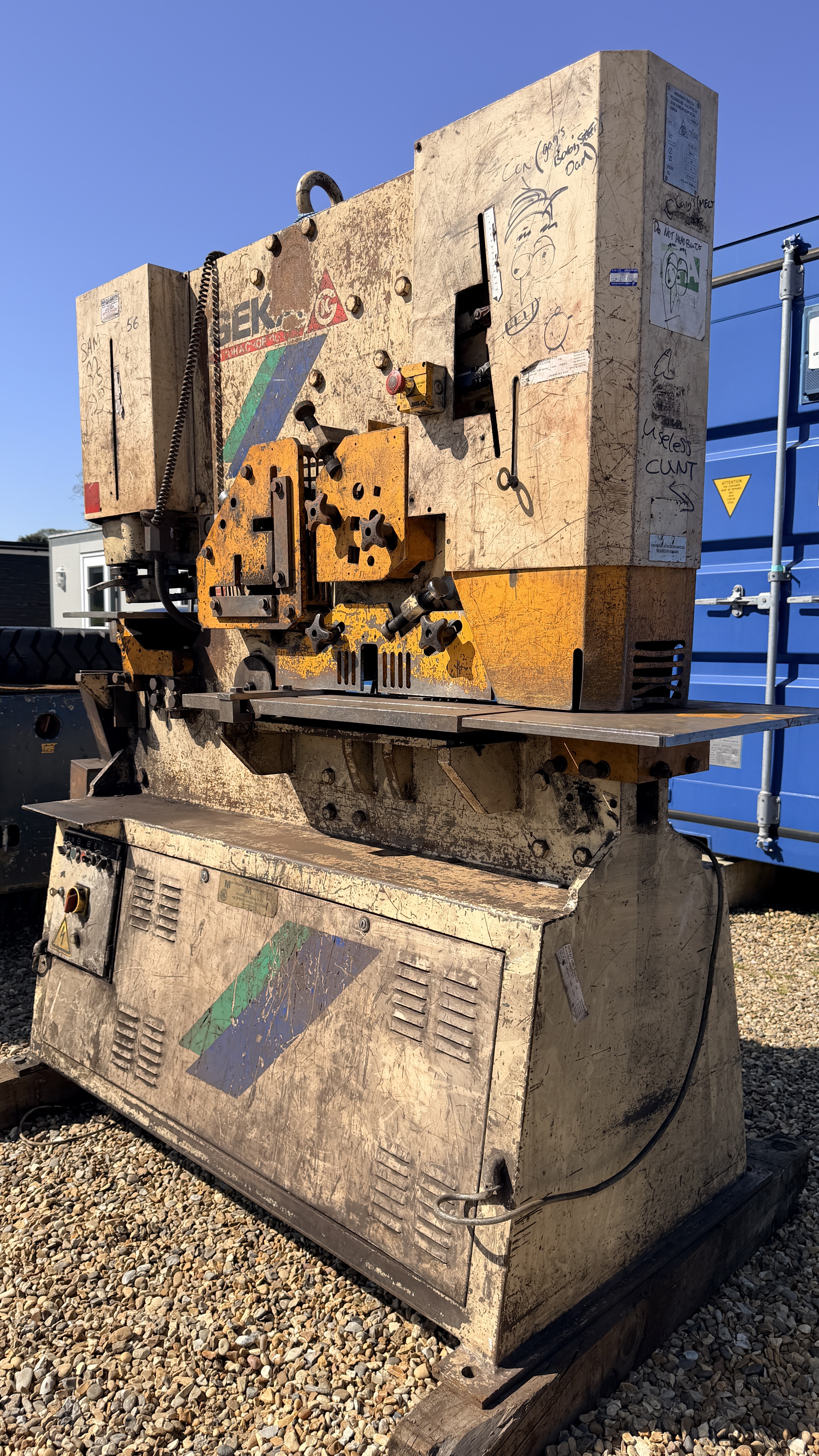 GEKA HYDRAULIC STEELWORKER / IRONWORKER - Image 3 of 19