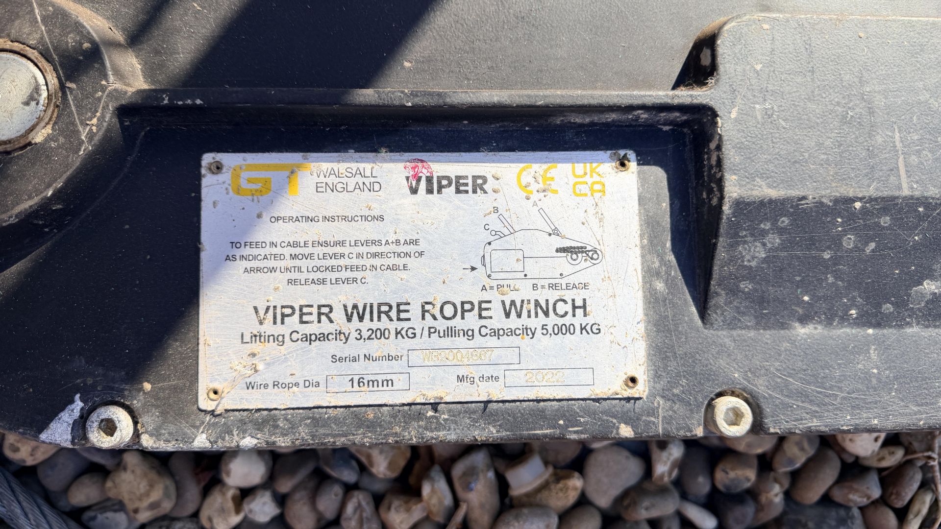 VIPER GT WIRE ROPE WINCH AND LENGTH OF M - Image 3 of 6