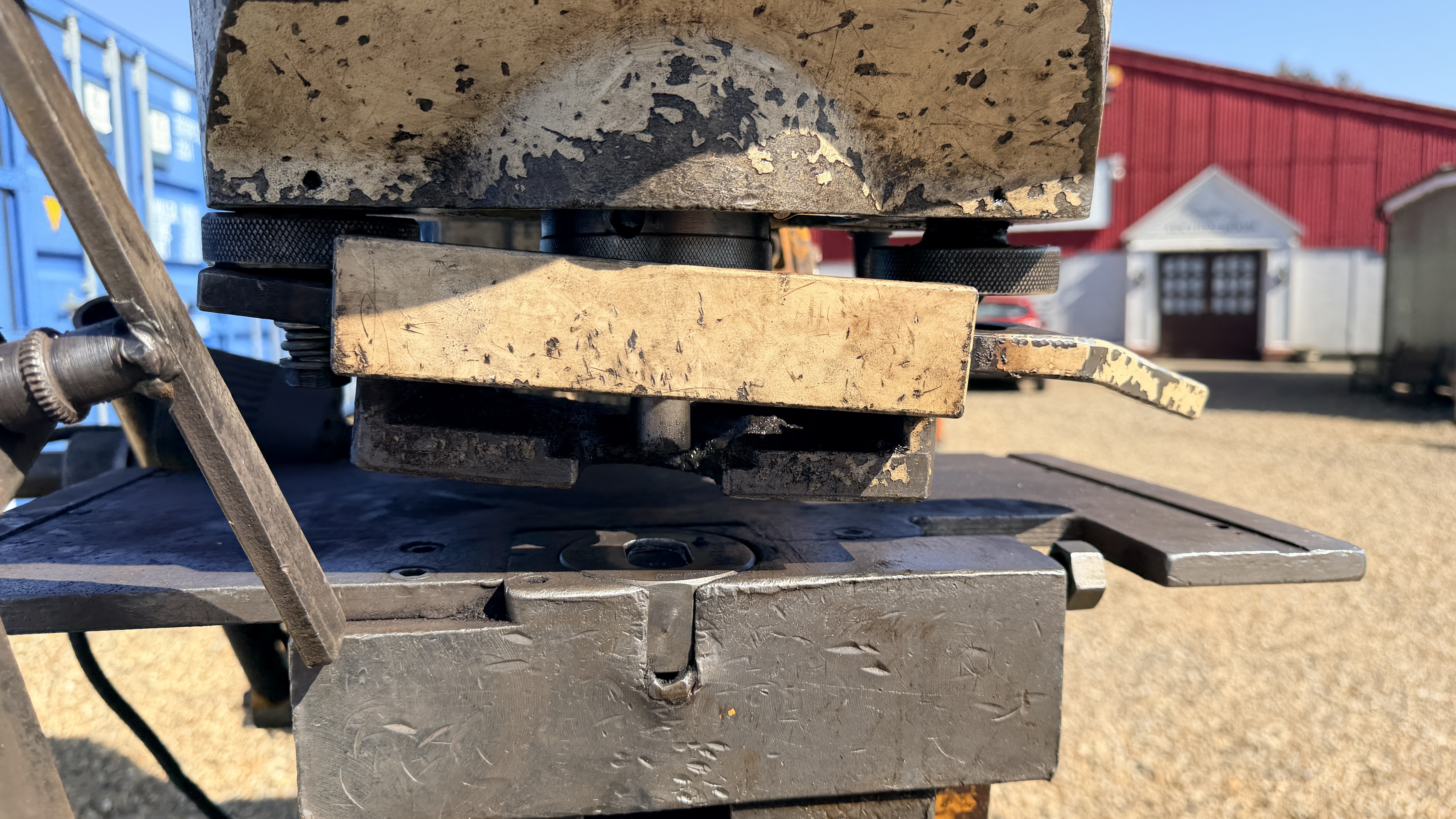 GEKA HYDRAULIC STEELWORKER / IRONWORKER - Image 11 of 19