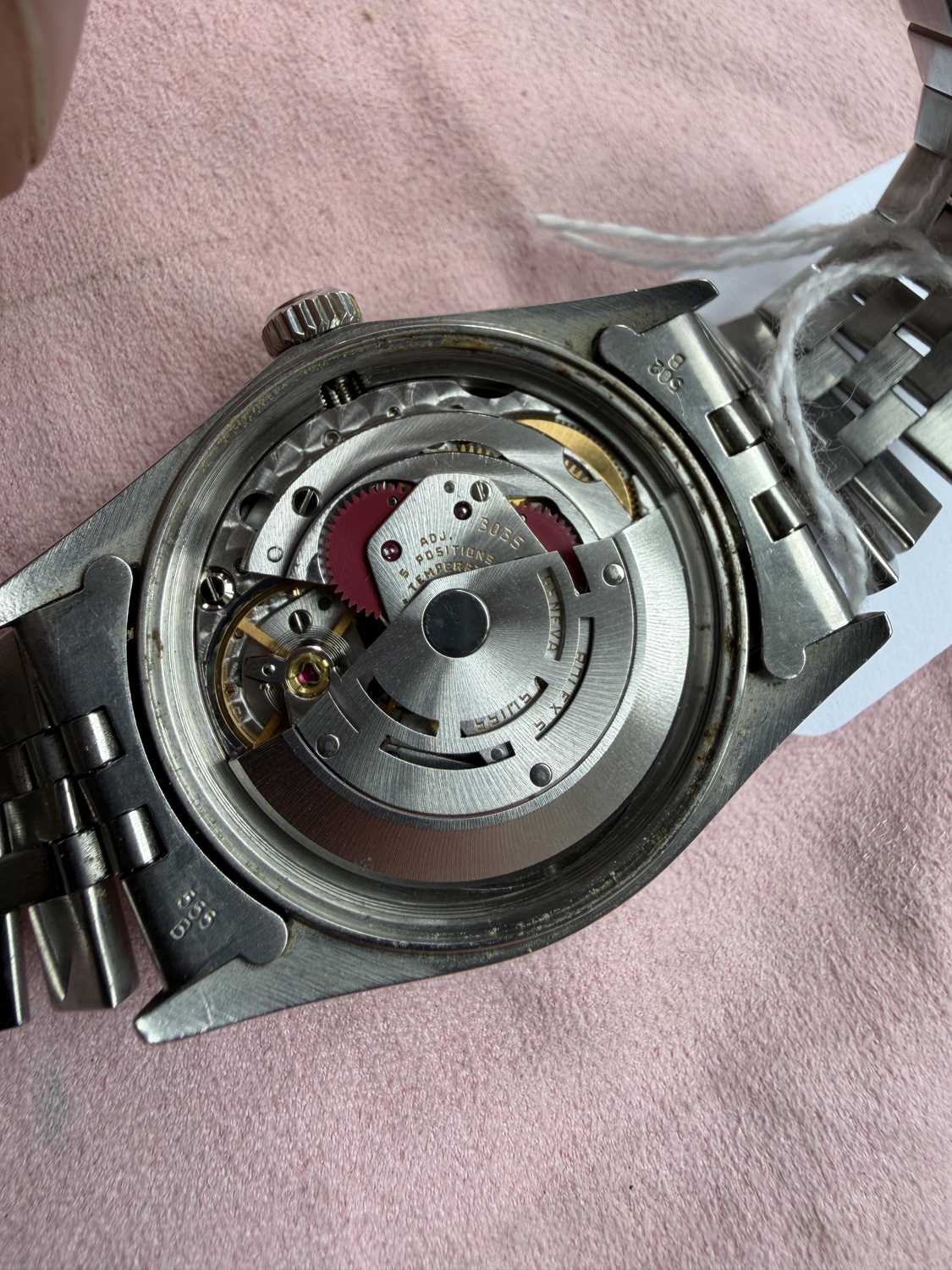 A GENTLEMAN'S ROLEX STAINLESS STEEL OYSTER PERPETUAL DATEJUST AUTOMATIC WRISTWATCH - Image 7 of 9