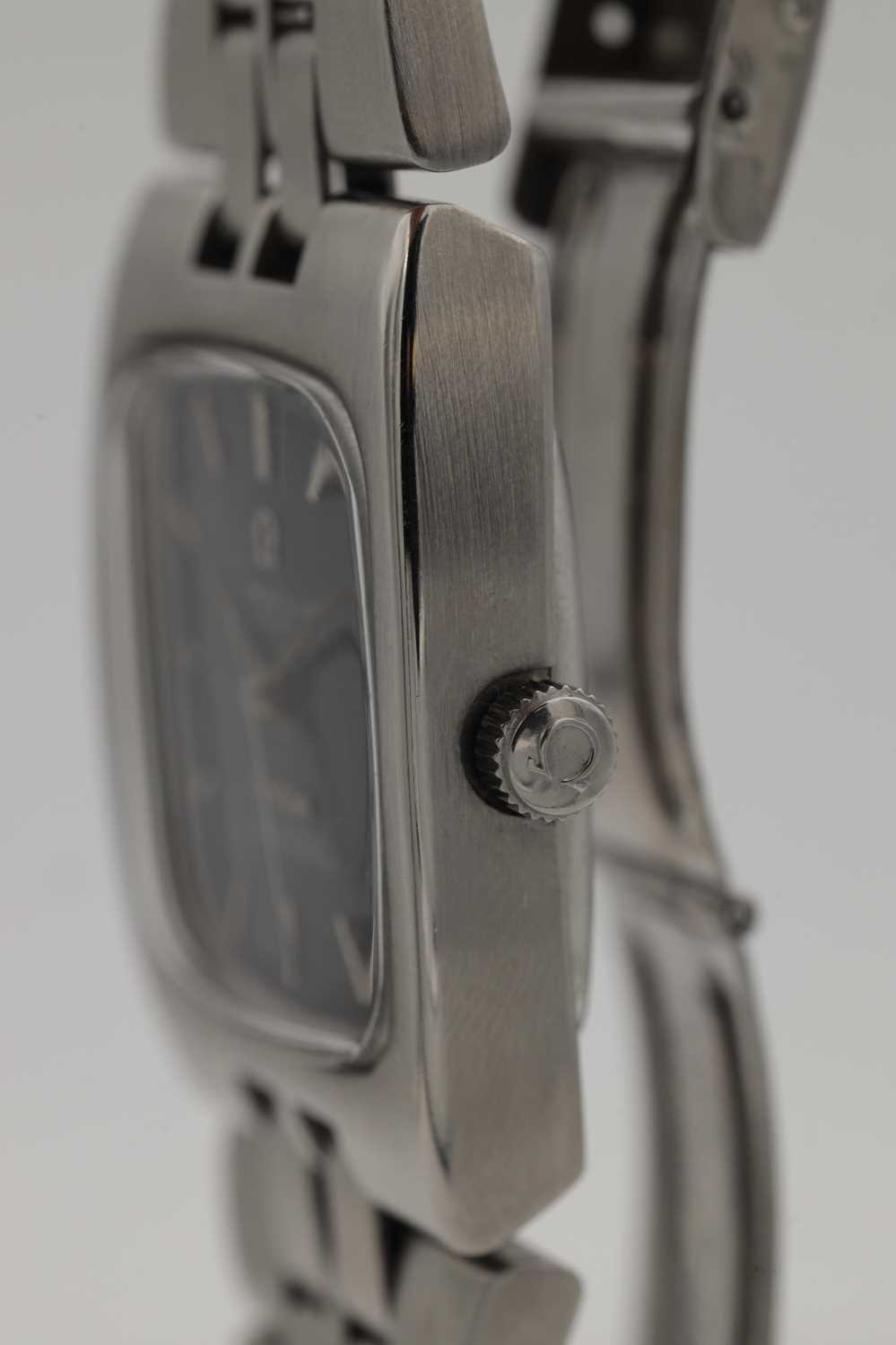 A 1970S STAINLESS STEEL OMEGA CONSTELLATION AUTOMATIC CHRONOMETER WRIST WATCH - Image 10 of 10