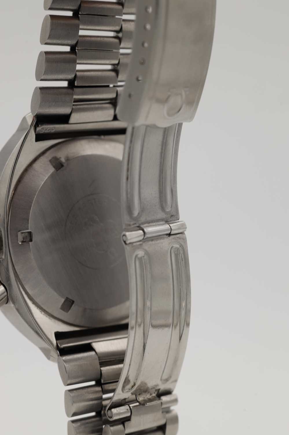 A 1970S STEEL OMEGA SPEEDMASTER PROFESSIONAL MARK IV AUTOMATIC CHRONOGRAPH WRIST WATCH - Image 10 of 10