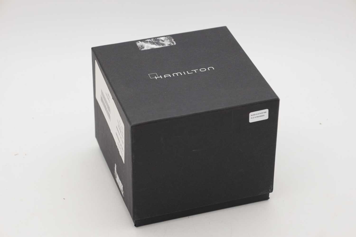 A GENTLEMAN'S STAINLESS STEEL HAMILTON JAZZMASTER CHRONOGRAPH AUTOMATIC WRIST WATCH - Image 3 of 12