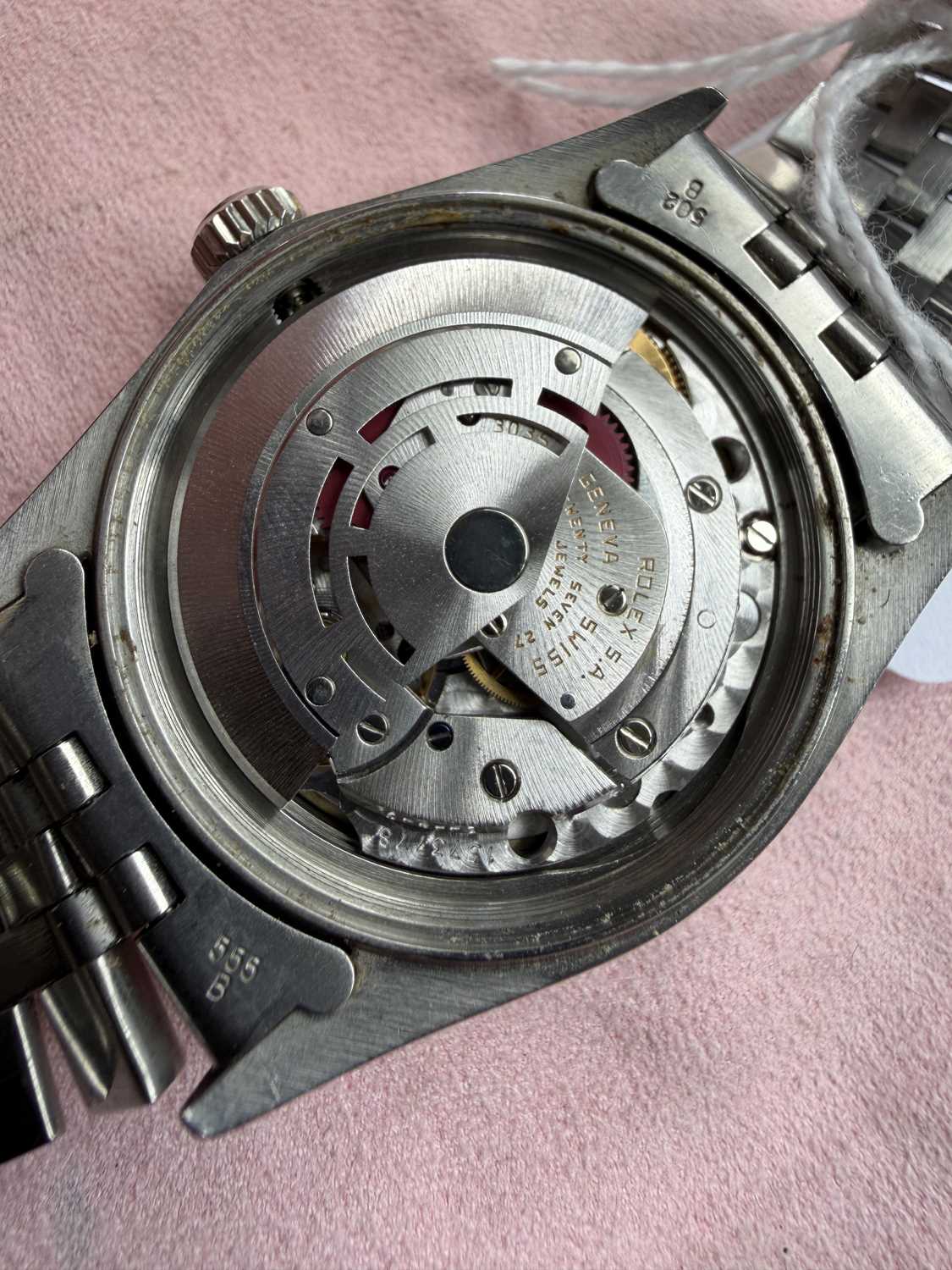 A GENTLEMAN'S ROLEX STAINLESS STEEL OYSTER PERPETUAL DATEJUST AUTOMATIC WRISTWATCH - Image 9 of 9