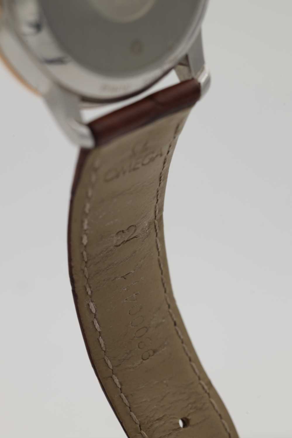 A GENTLEMAN'S STEEL AND GOLD OMEGA DE VILLE PRESTIGE CO-AXIAL CHRONOMETER WRIST WATCH - Image 4 of 6