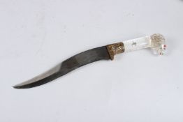 A ROCK CRYSTAL RAM'S HEAD HANDLE DAGGER. 29cms long.