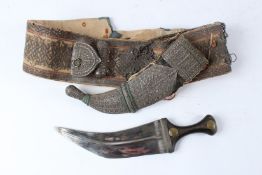 A VERY FINE 19TH CENTURY ARAB YEMENI JAMBIYA DAGGER with original silver mounted scabbard and