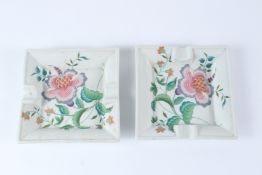 A PAIR OF PORCELAIN DE PARIS DECOR UMEKO COLLECTION PIERRE FREY PORCELAIN ASHTRAYS, decorated with