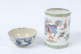 A CHINESE EARLY 20TH CENTURY POLYCHROME 