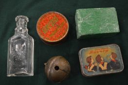 Miscellaneous collectables.