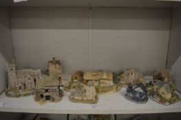 Lilliput Lane and other similar buildings.