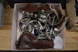 Quantity of spurs.