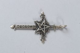 A SILVER CRUCIFIX PENDANT. 5.5cms high.